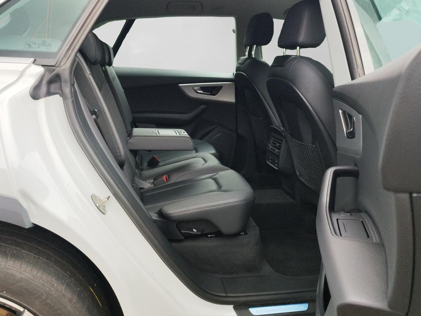 Bild über Audi Q8 55 TFSI quattro tiptronic - für weitere Informationen kontaktieren Sie den Audi Partner
