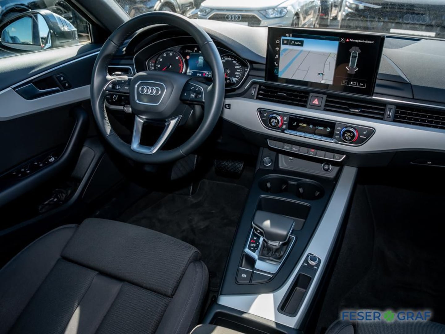 Bild über Audi A4 Avant S line 35 TFSI S tronic - für weitere Informationen kontaktieren Sie den Audi Partner