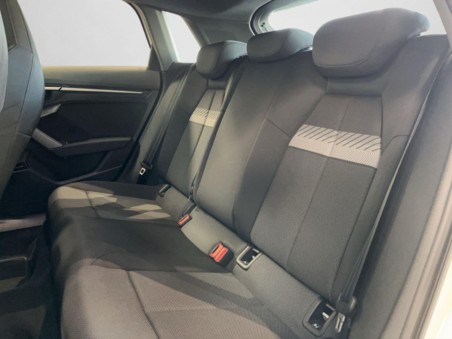 Bild über Audi A3 Sportback advanced 35 TFSI S tronic - für weitere Informationen kontaktieren Sie den Audi Partner