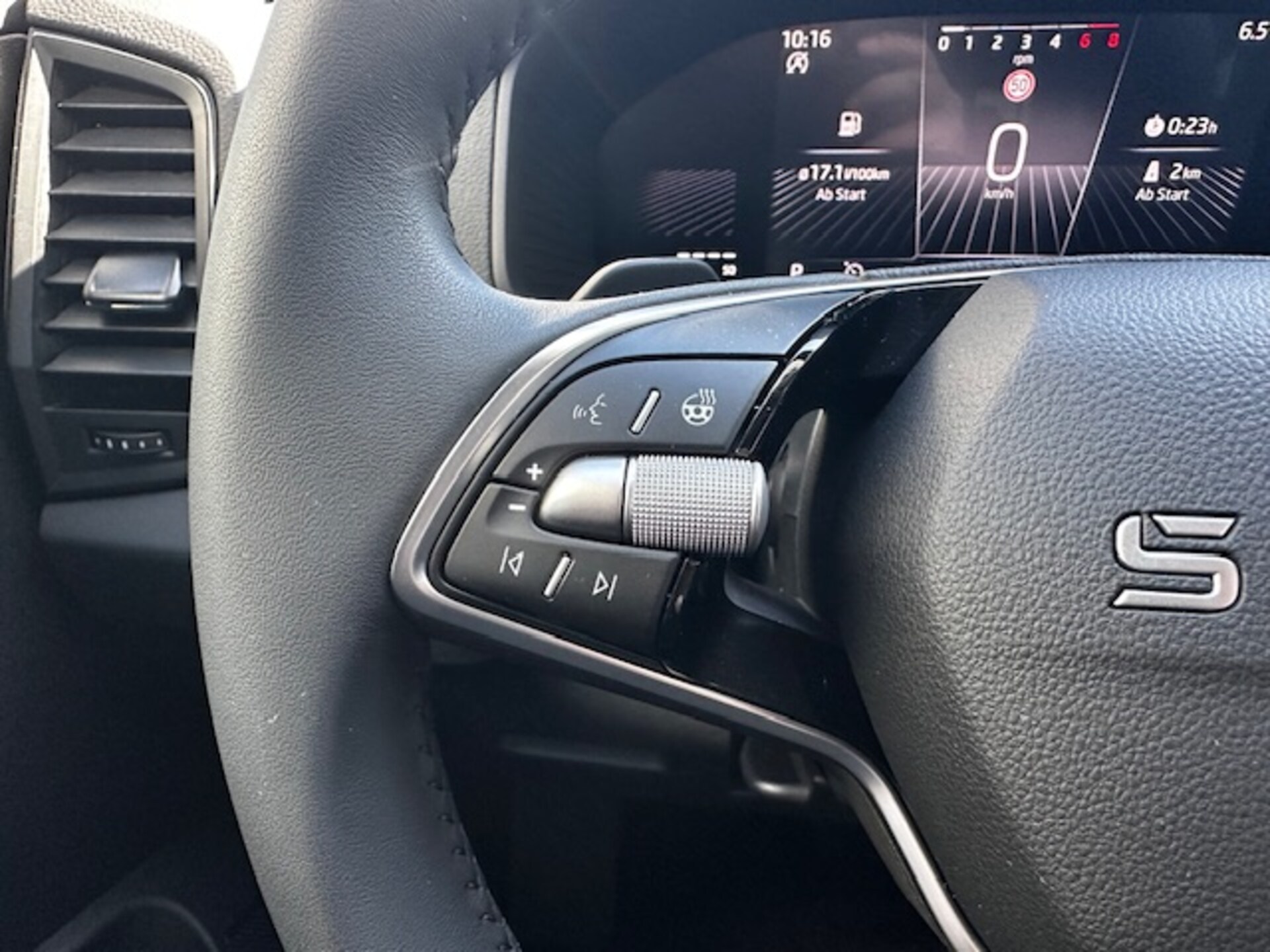 Skoda Karoq Selection