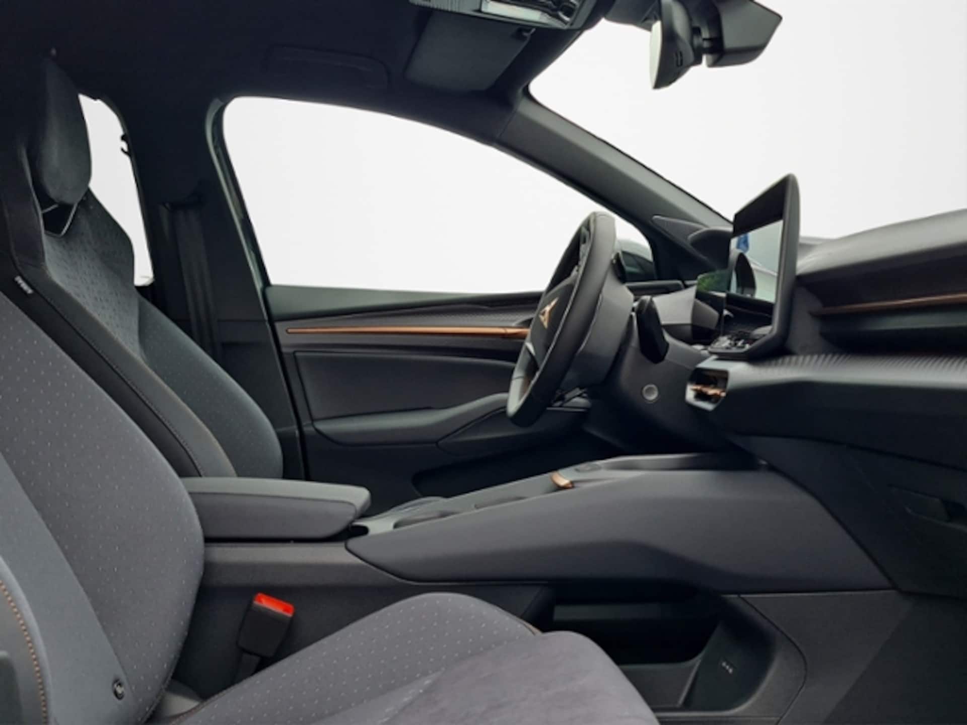 CUPRA Raval Endurance