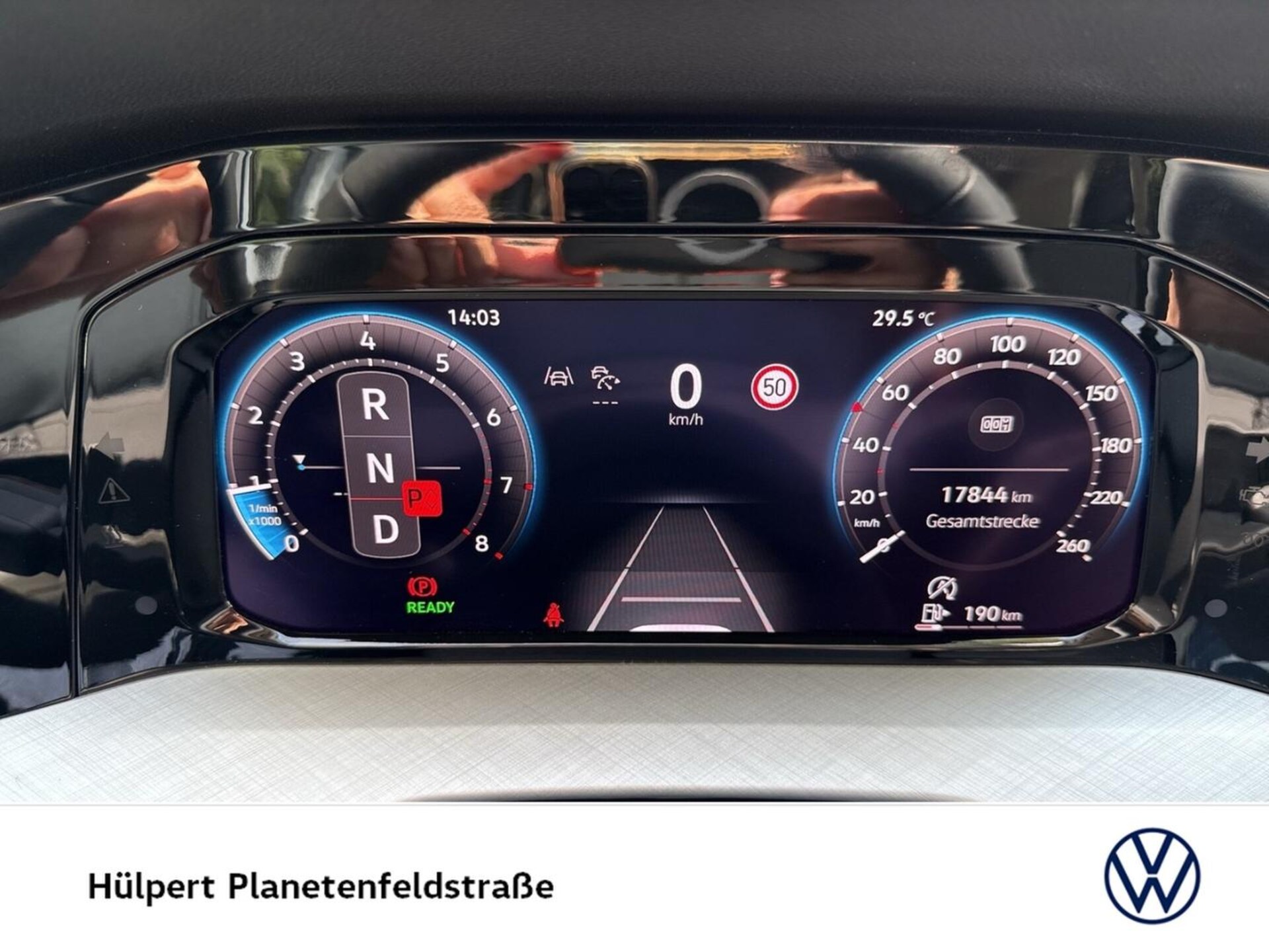 Volkswagen Golf Life