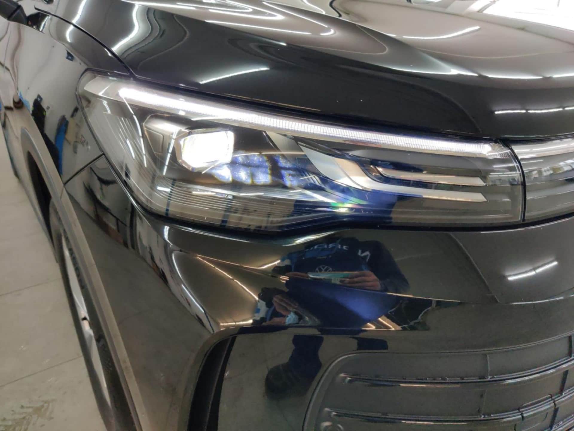 Volkswagen Tiguan Basis-Modell