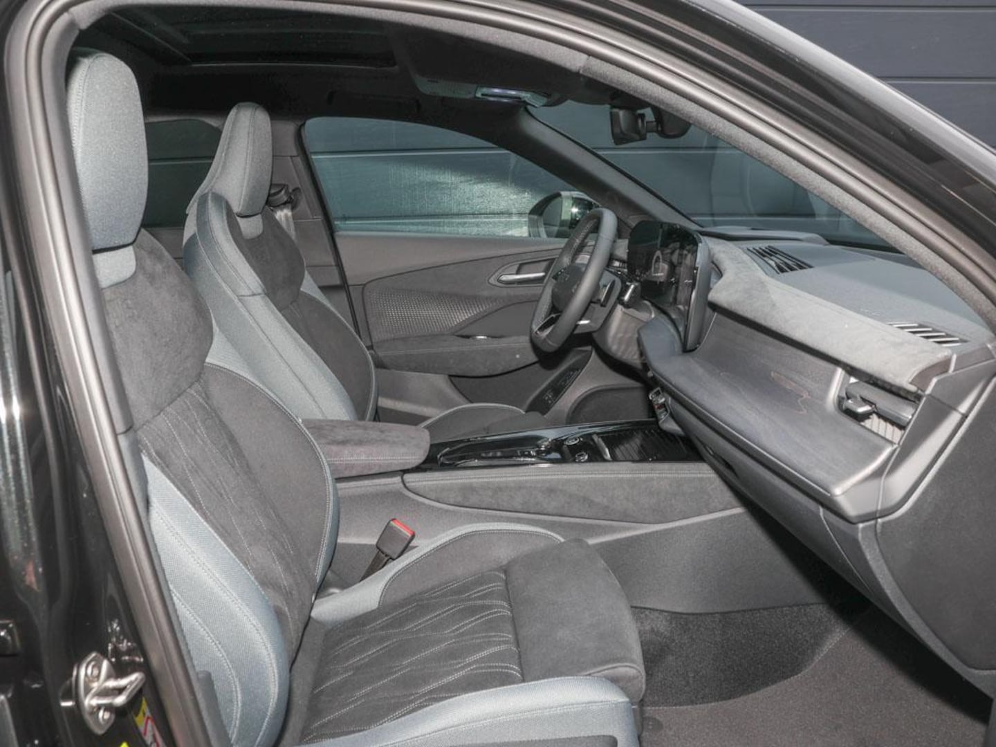 Bild über Audi Q3 Sportback e-hybrid e-hybrid 200 kW S tronic - für weitere Informationen kontaktieren Sie den Audi Partner