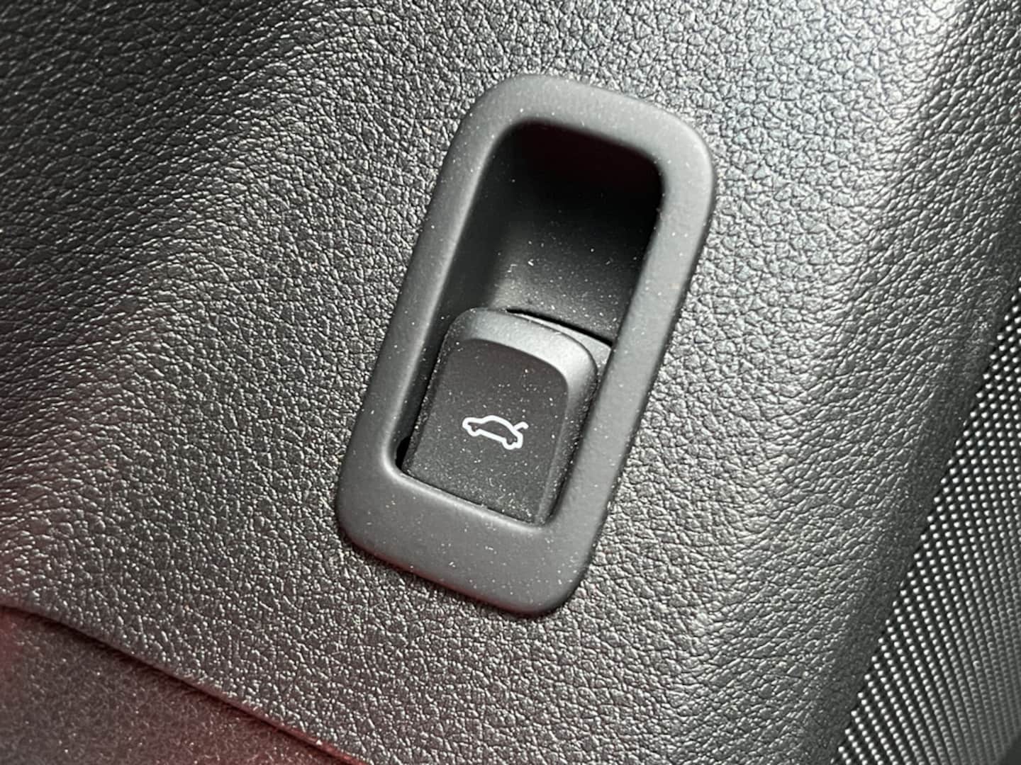 Bild über Audi Q2 advanced 30 TDI S tronic - für weitere Informationen kontaktieren Sie den Audi Partner