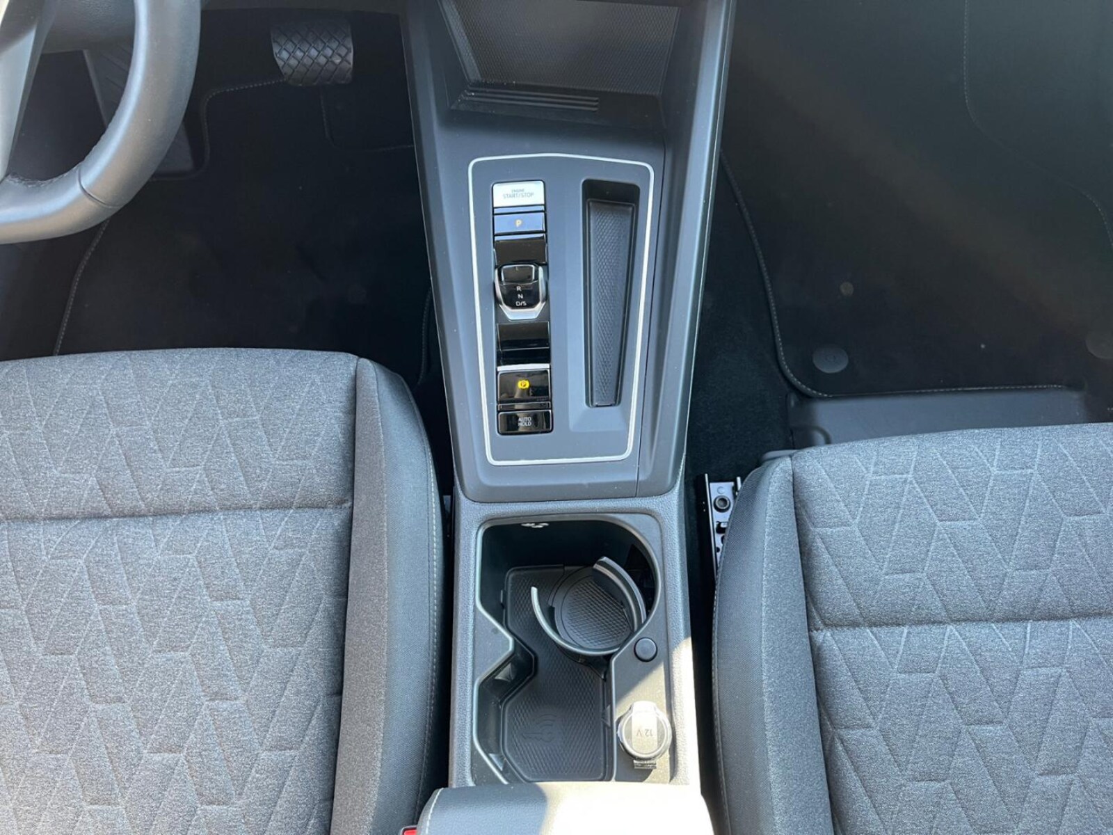 Volkswagen Golf – Bild 8