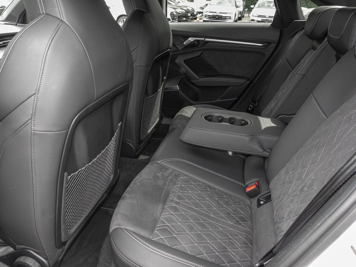 Image about Audi S3 Limousine TFSI quattro S tronic