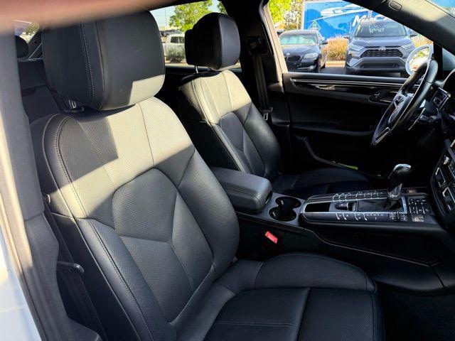 2019 Porsche Macan Base - Photo 19