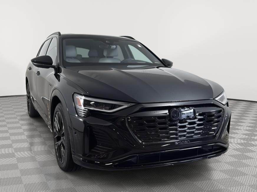 2024 Audi Q8 e-tron 55 114 kWh Prestige quattro's photo