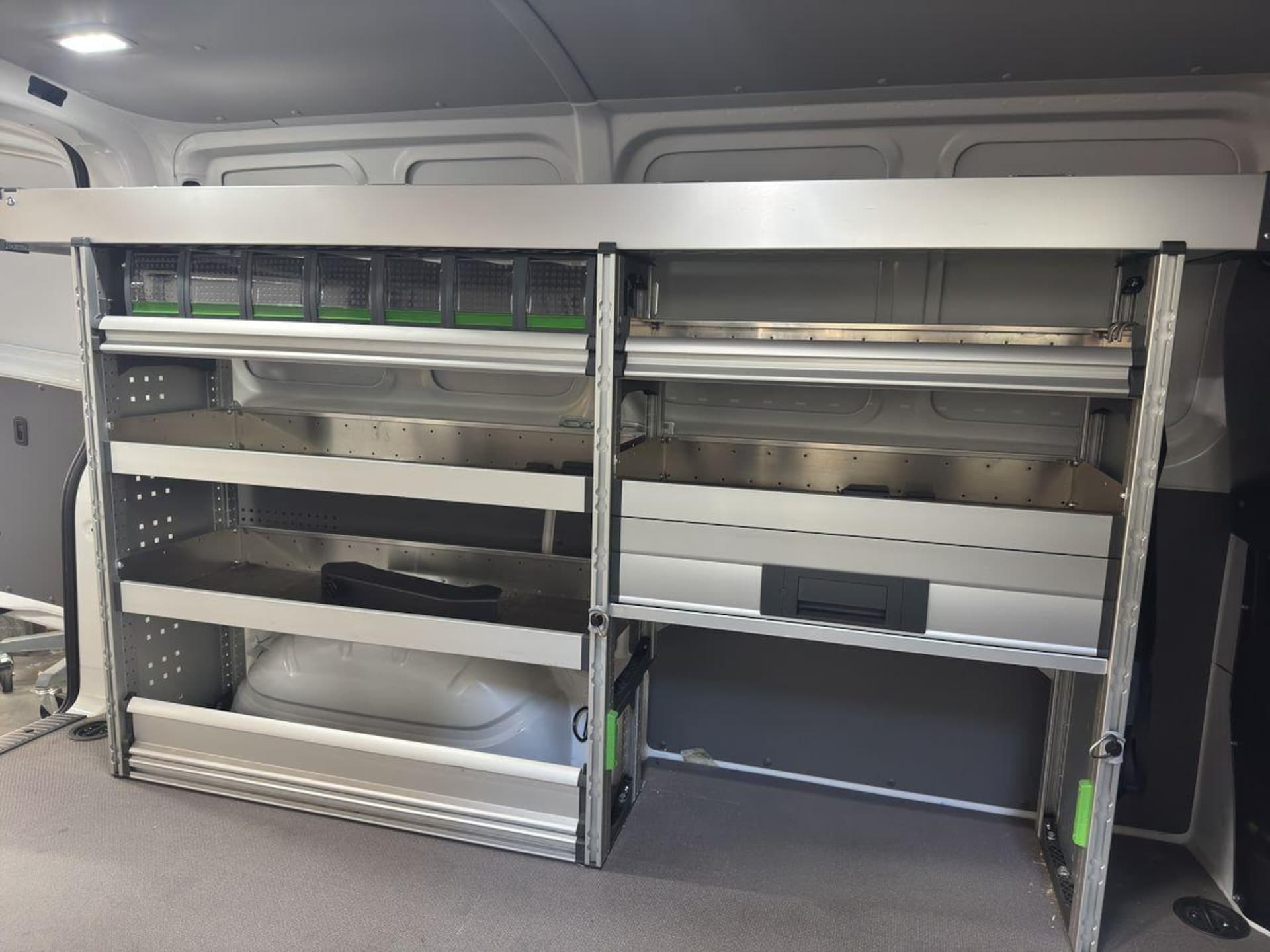 Volkswagen T6.1 Transporter Kasten kurzer Radstand