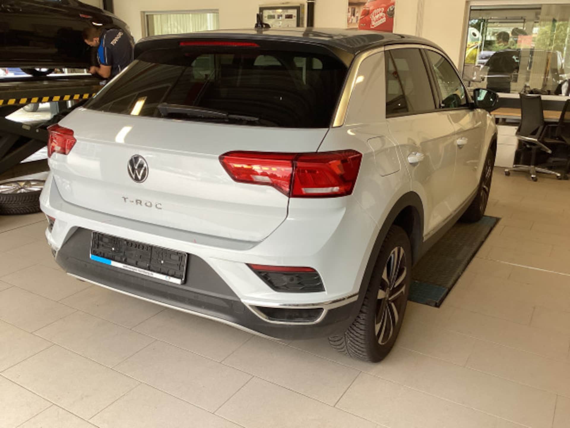 Volkswagen T-Roc United
