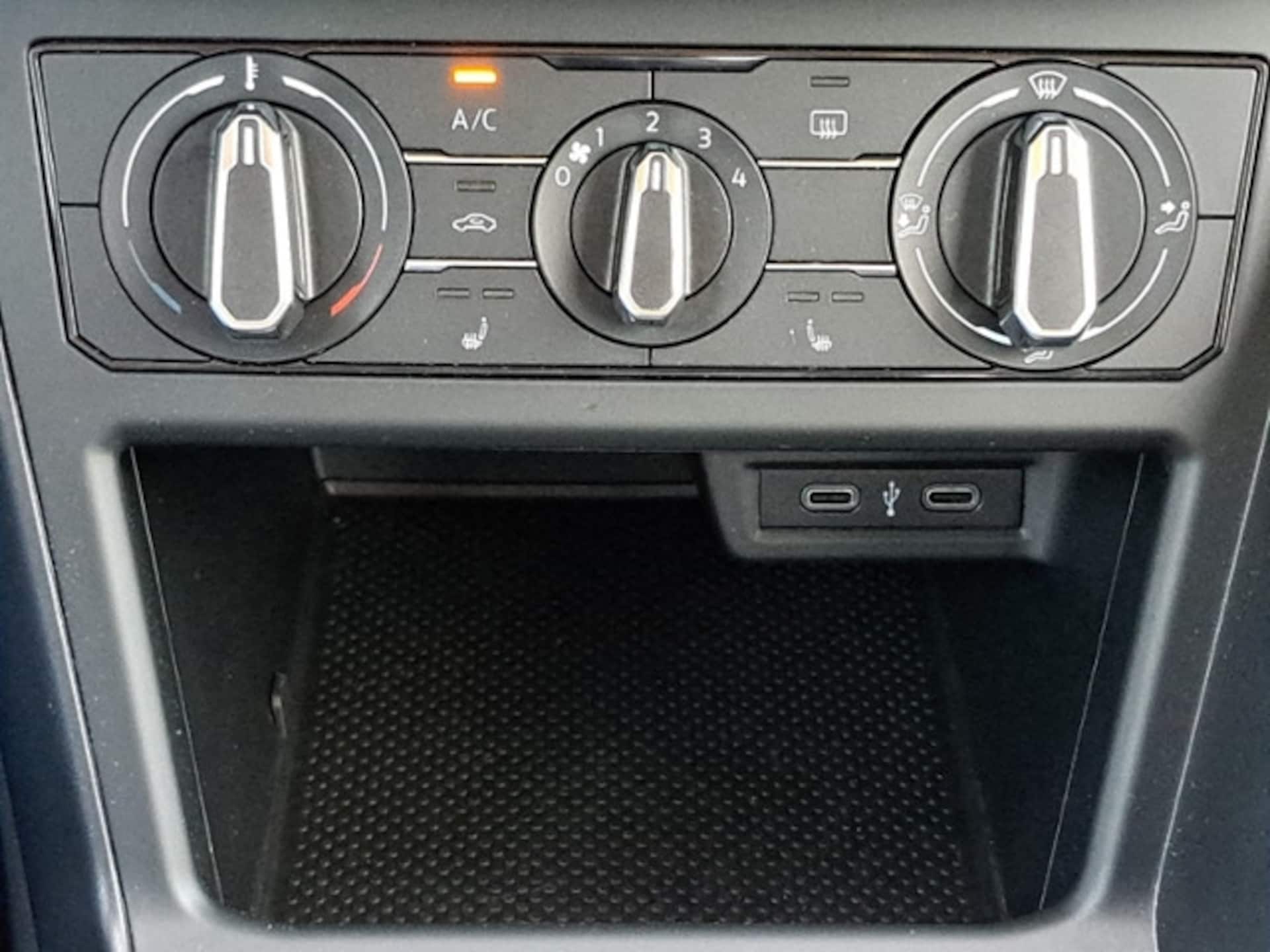 Volkswagen Polo Basis-Modell