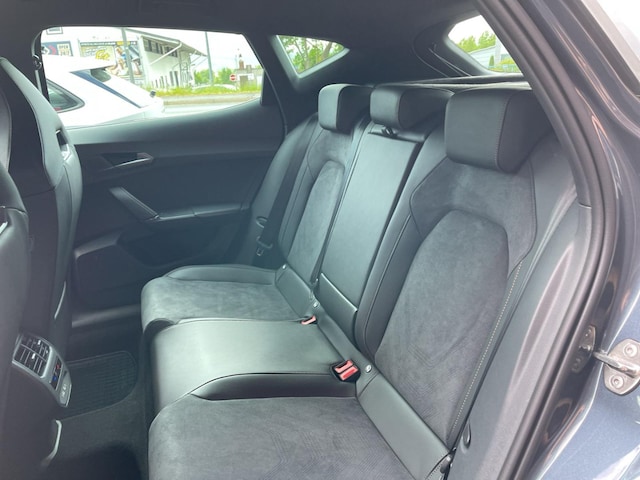Bild des Autos 13