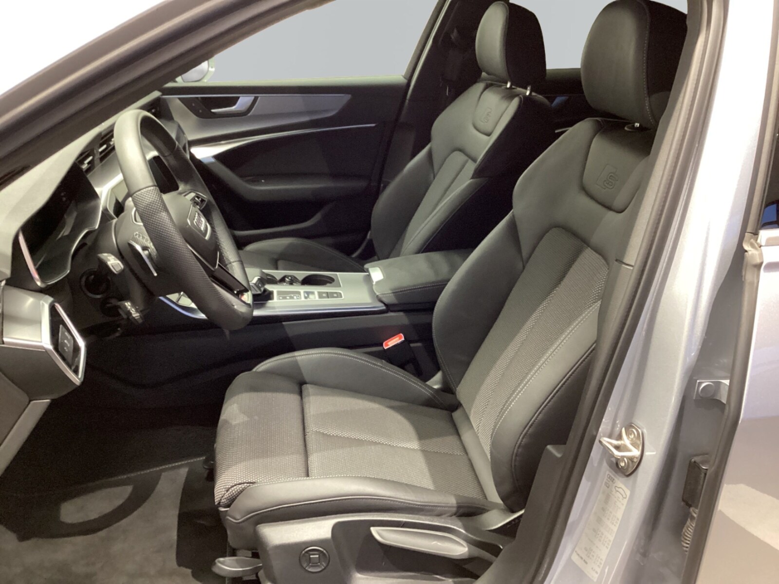 Audi A6 Avant – Bild 3
