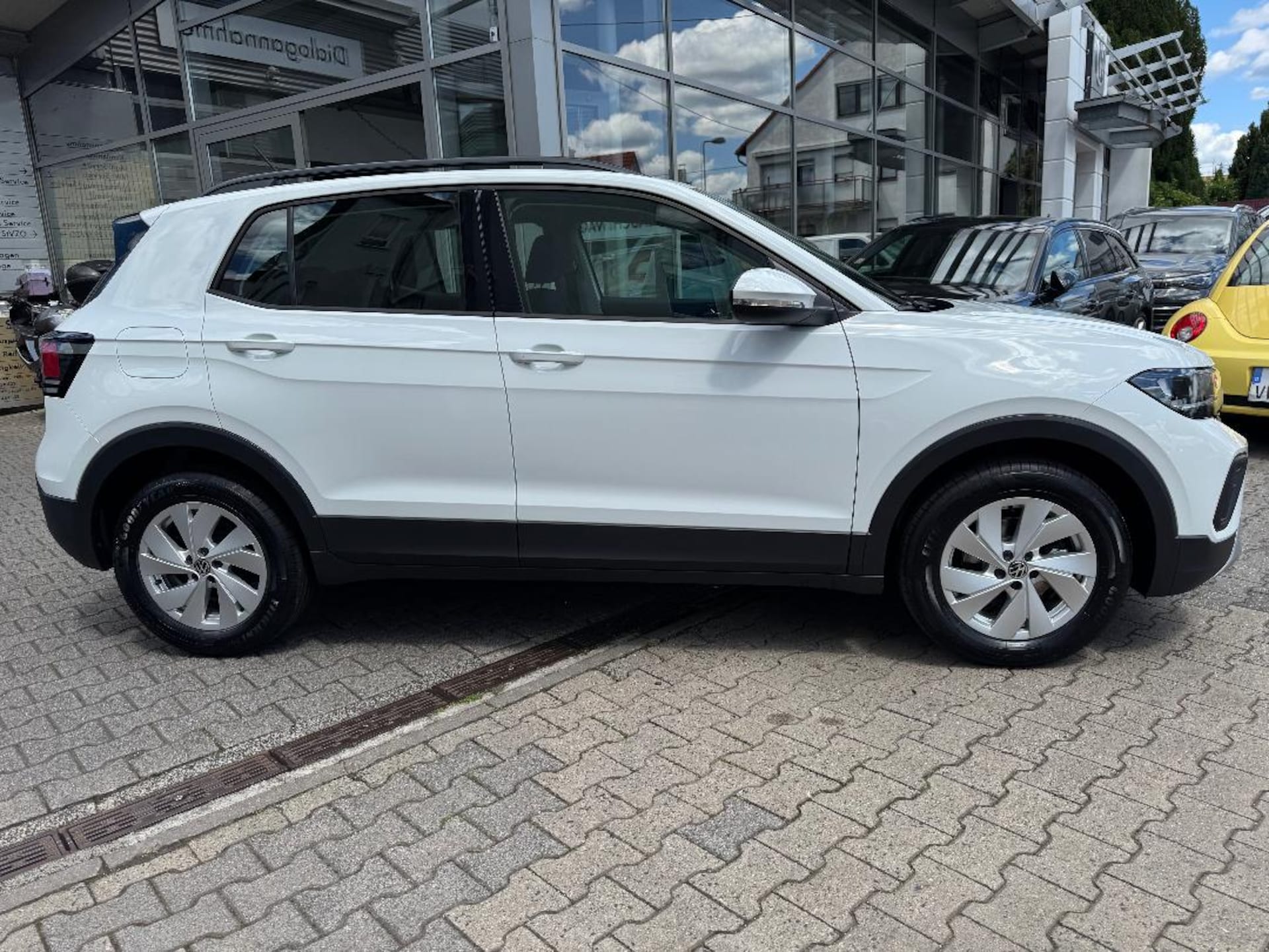 Volkswagen T-Cross Life