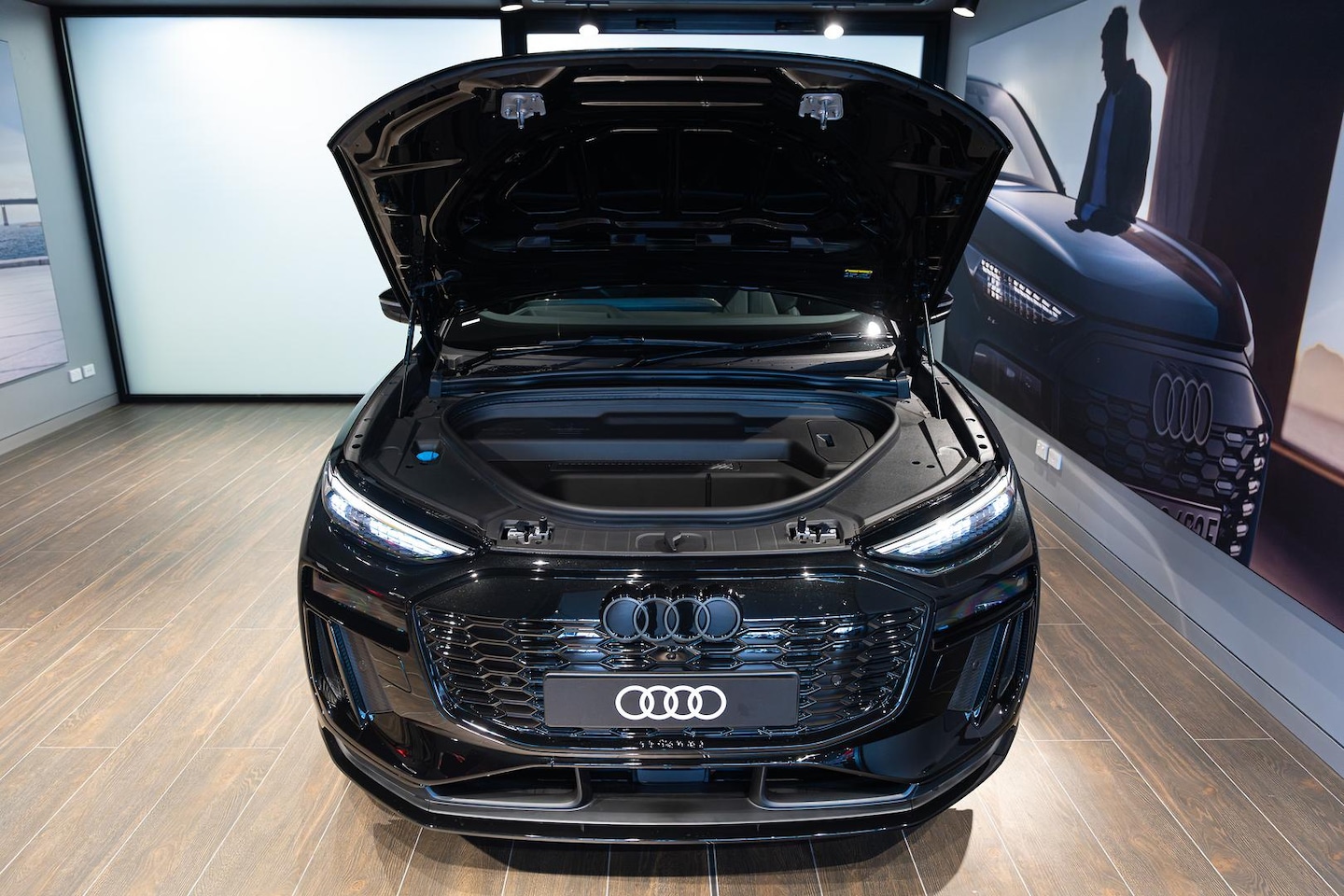 Image about Audi Q6 Sportback e-tron e-tron quattro