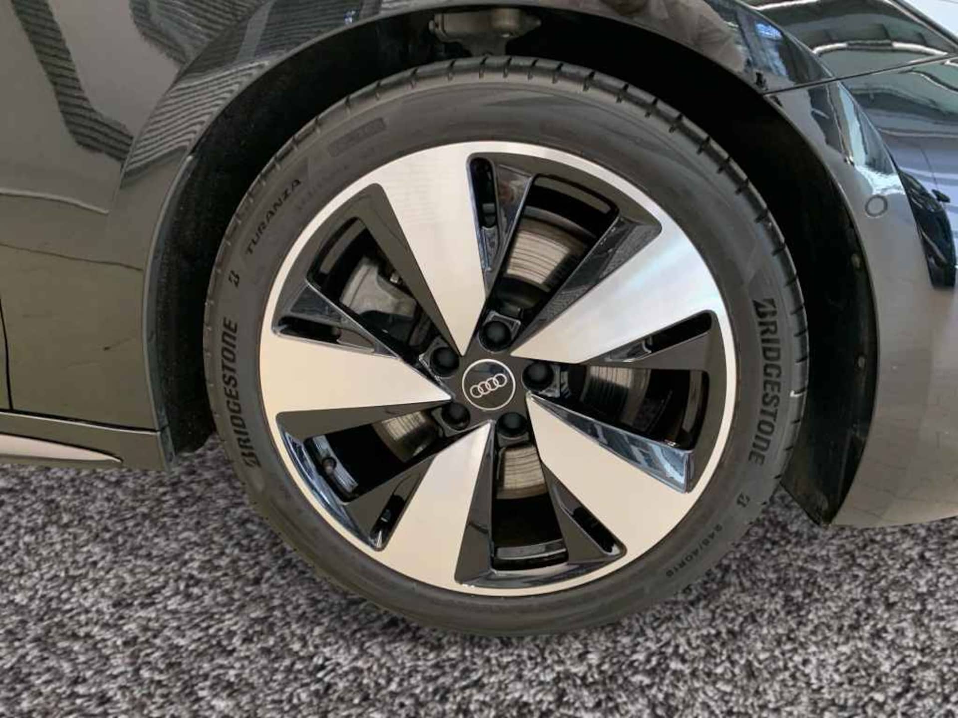 Audi A5 Avant e-hybrid