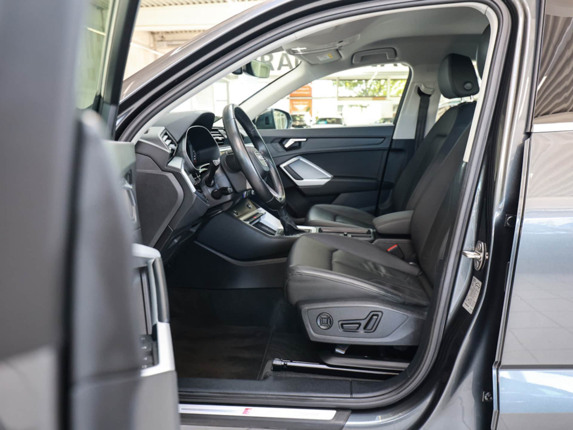 Audi Q3 Sportback S line