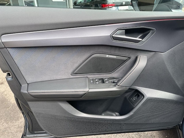 Bild des Autos 16