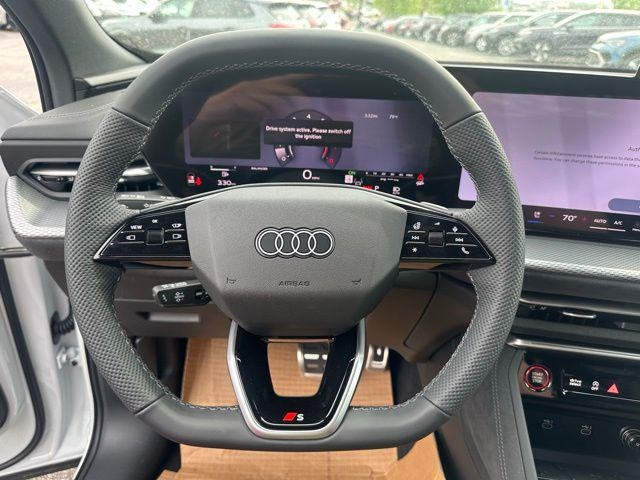 2026 Audi SQ5 Premium Plus - Photo 9