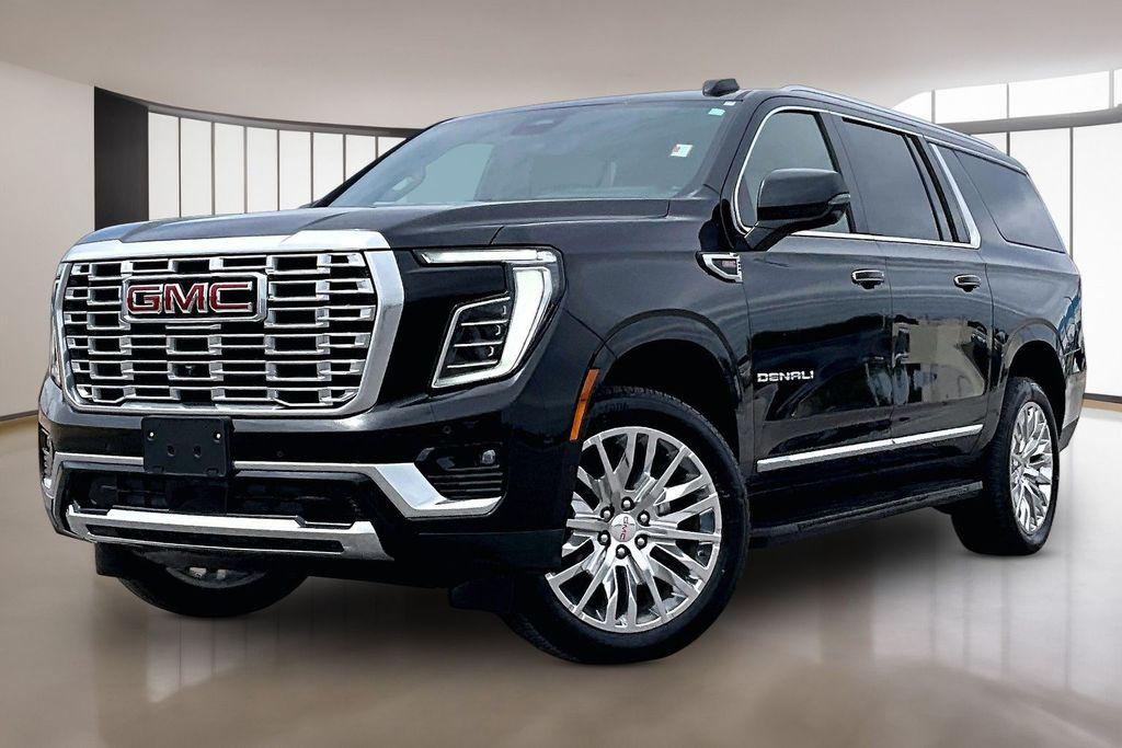 2025 GMC Yukon Denali AWD's photo