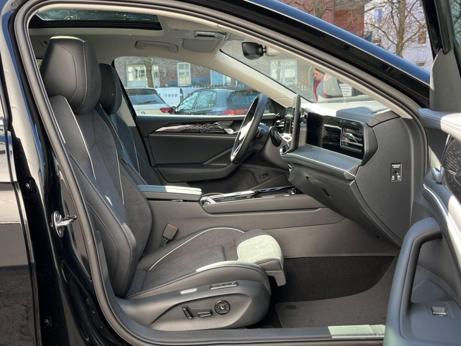 Volkswagen Passat Elegance