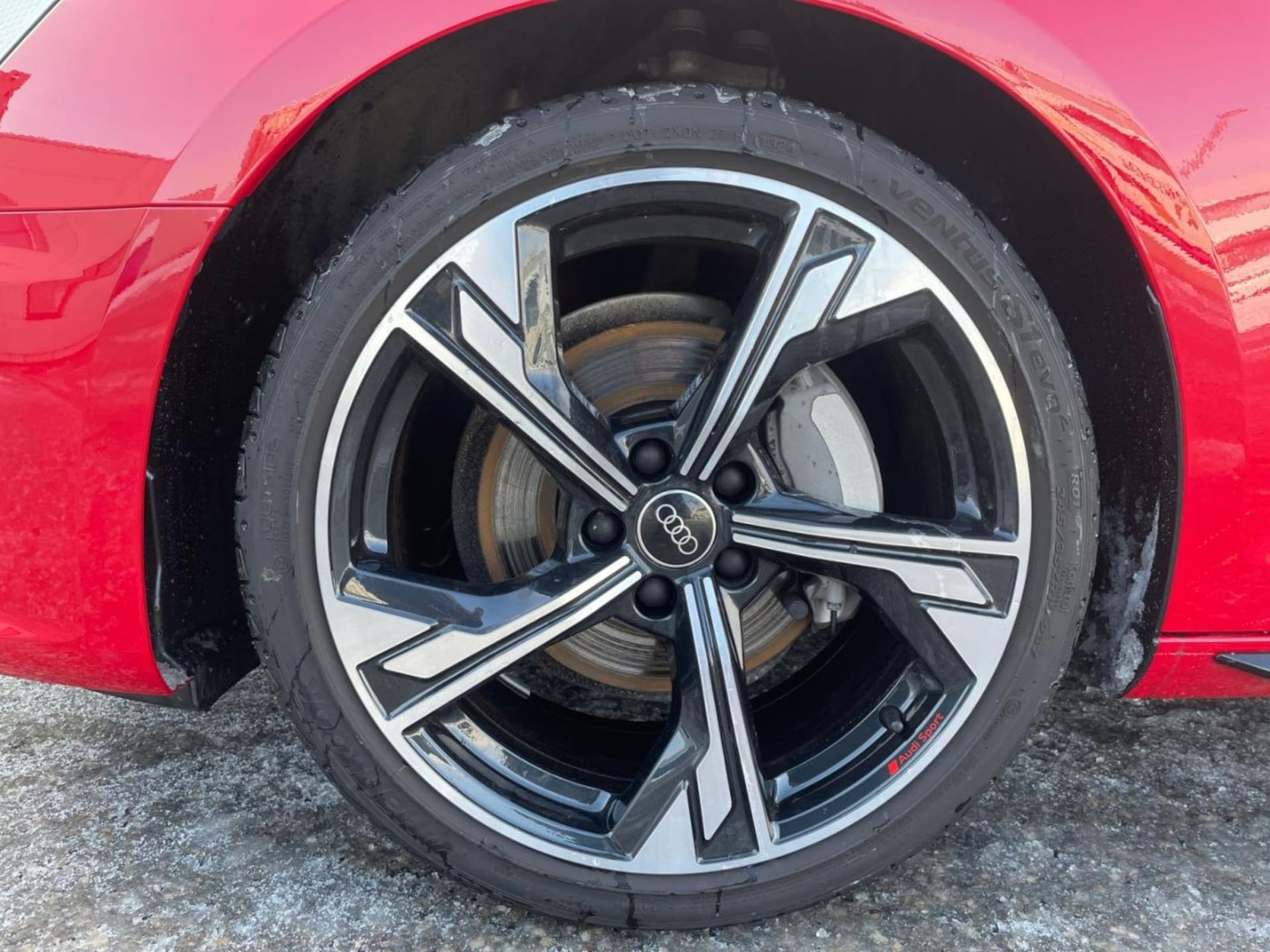 Audi A4 Avant S line