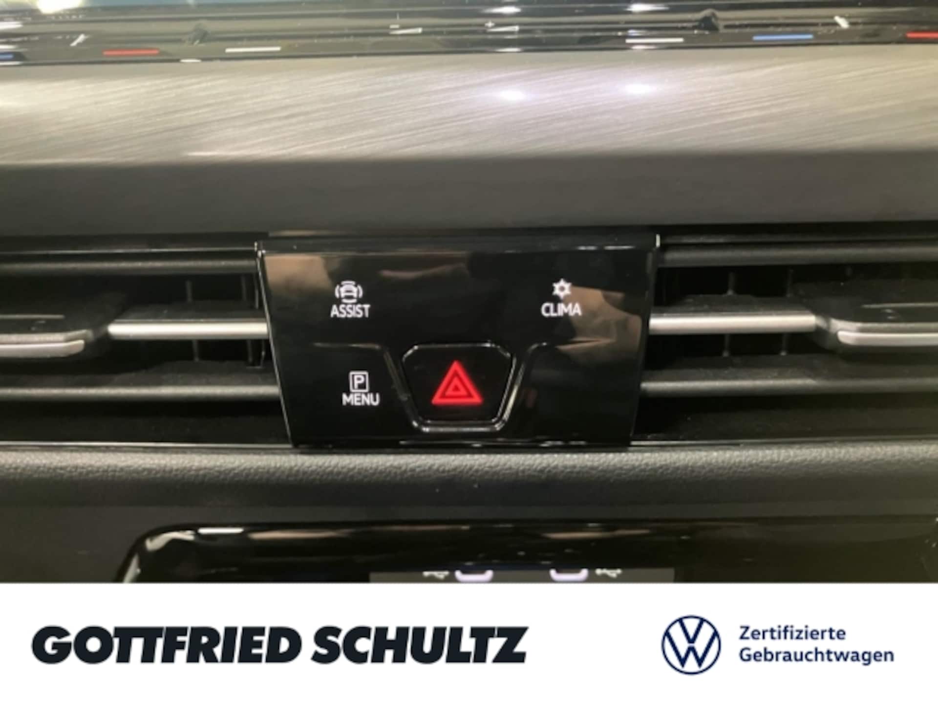 Volkswagen Golf Style