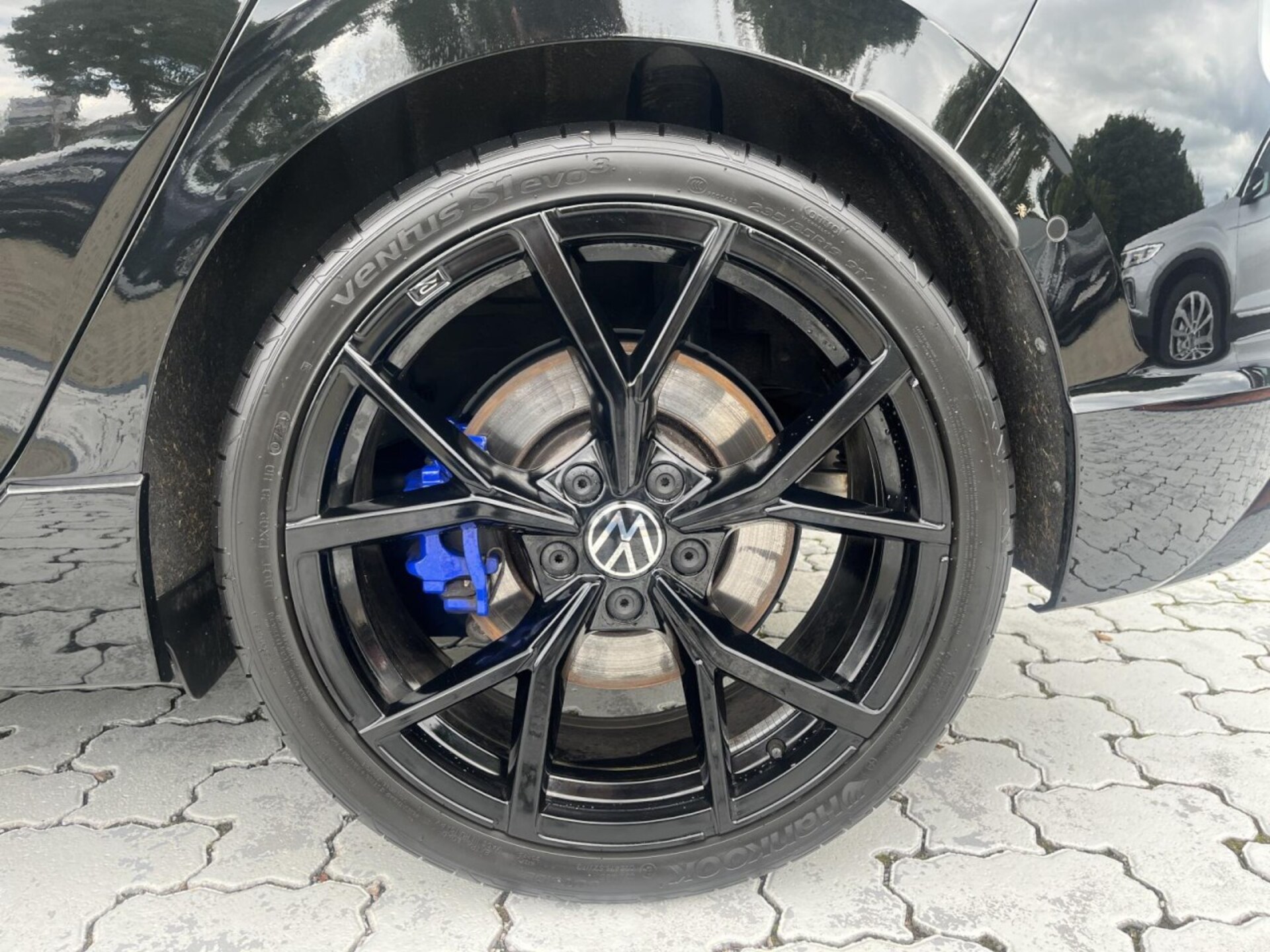 Volkswagen Golf R
