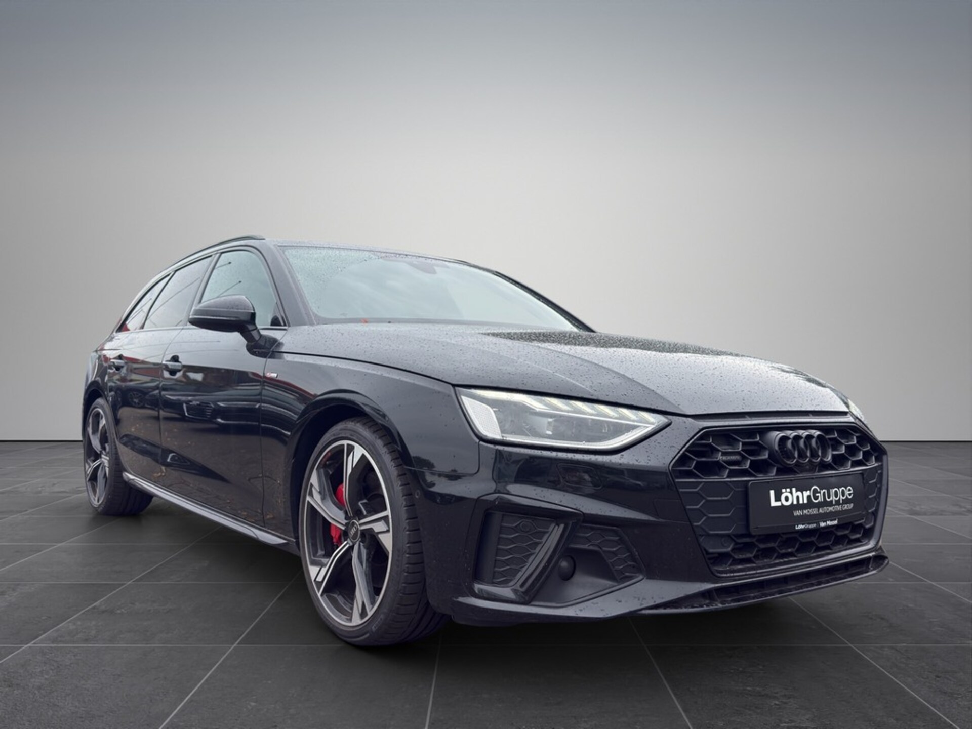 Audi A4 Avant S line