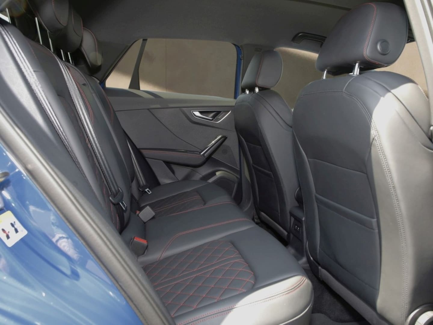 Bild über Audi Q2 S line 35 TFSI S tronic - für weitere Informationen kontaktieren Sie den Audi Partner