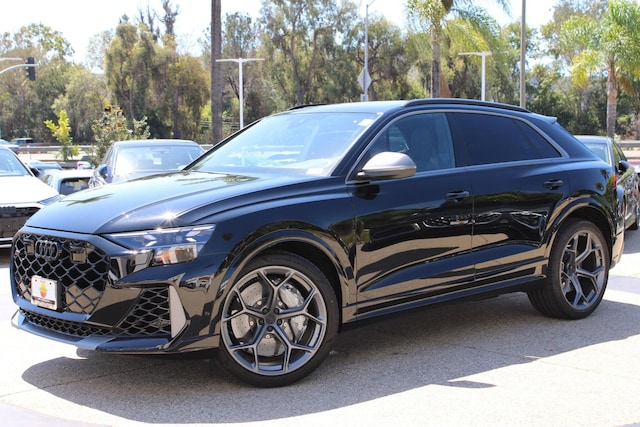 Photo of 2026 Audi RS Q8 SUV performance
