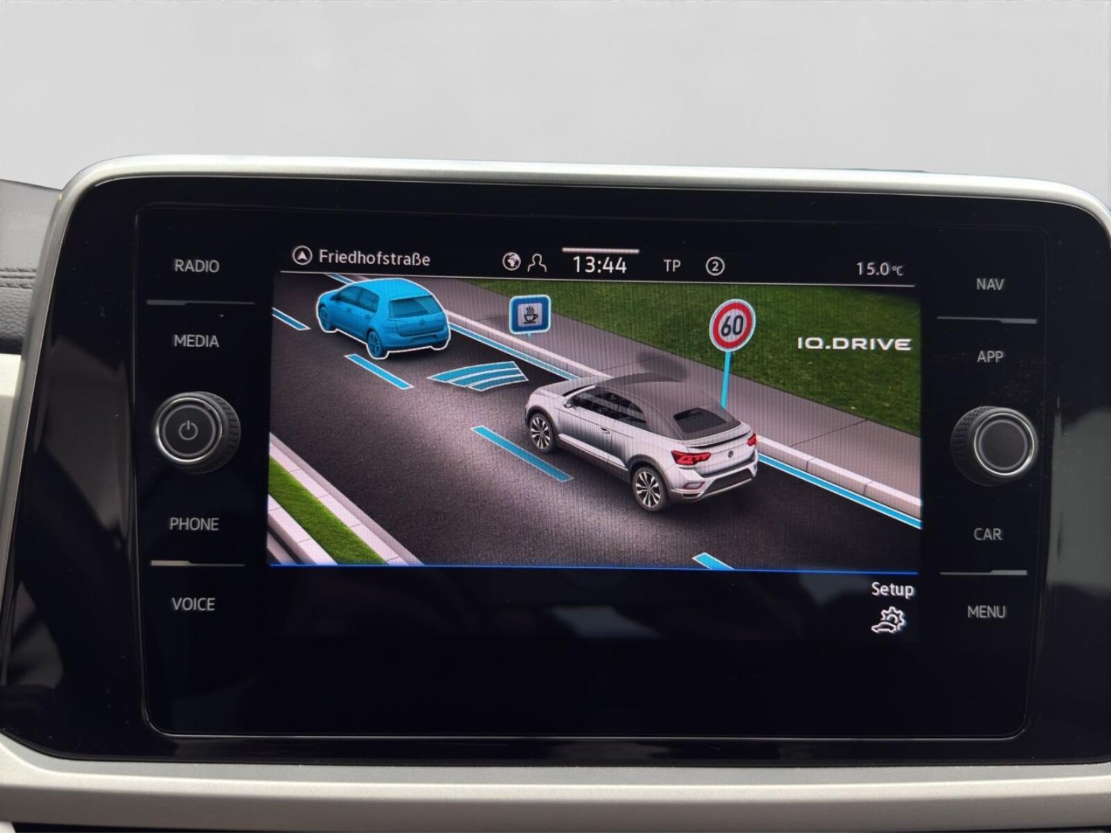 Volkswagen T-Roc Cabriolet – Bild 11