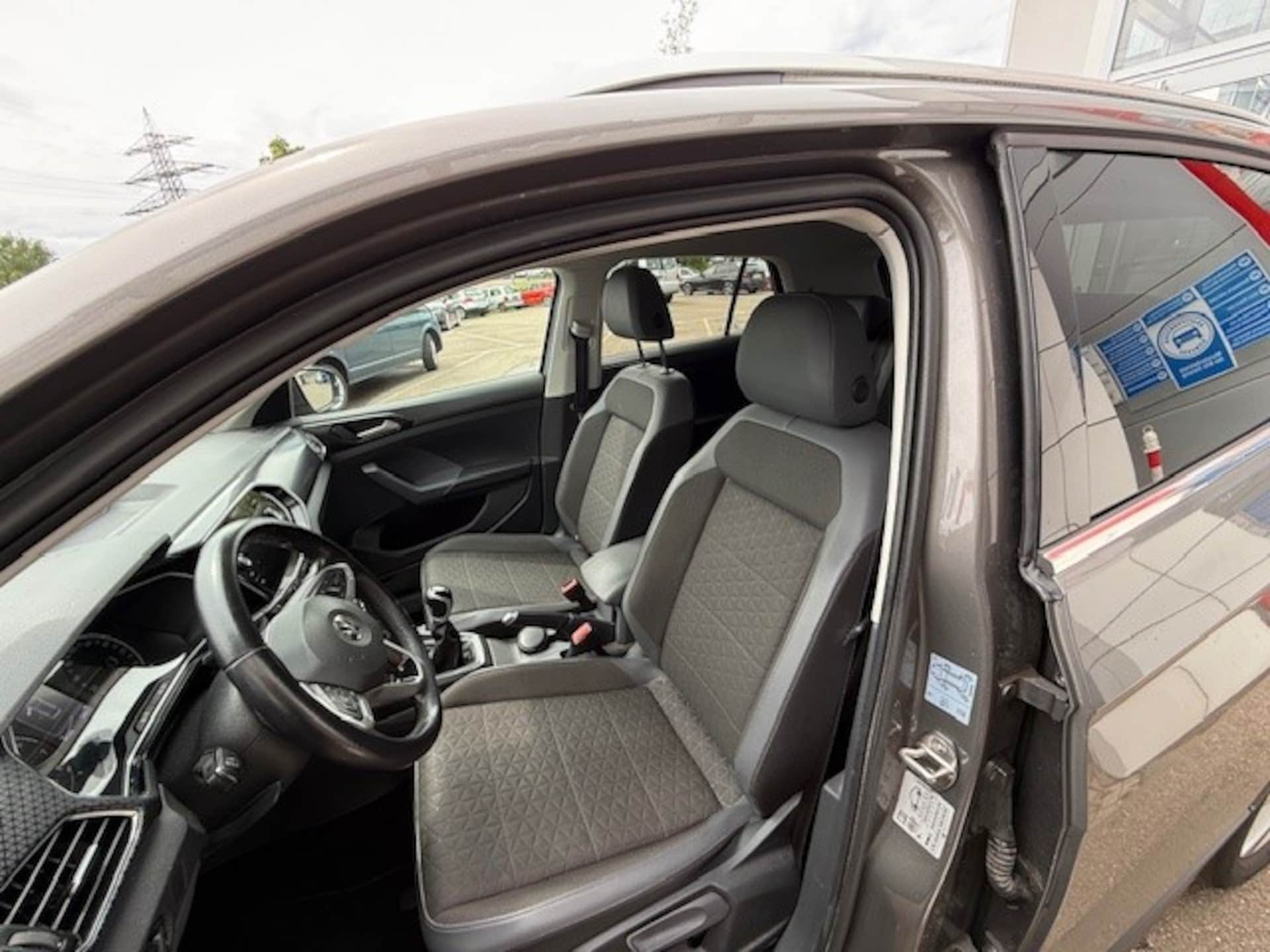 Volkswagen T-Cross Style