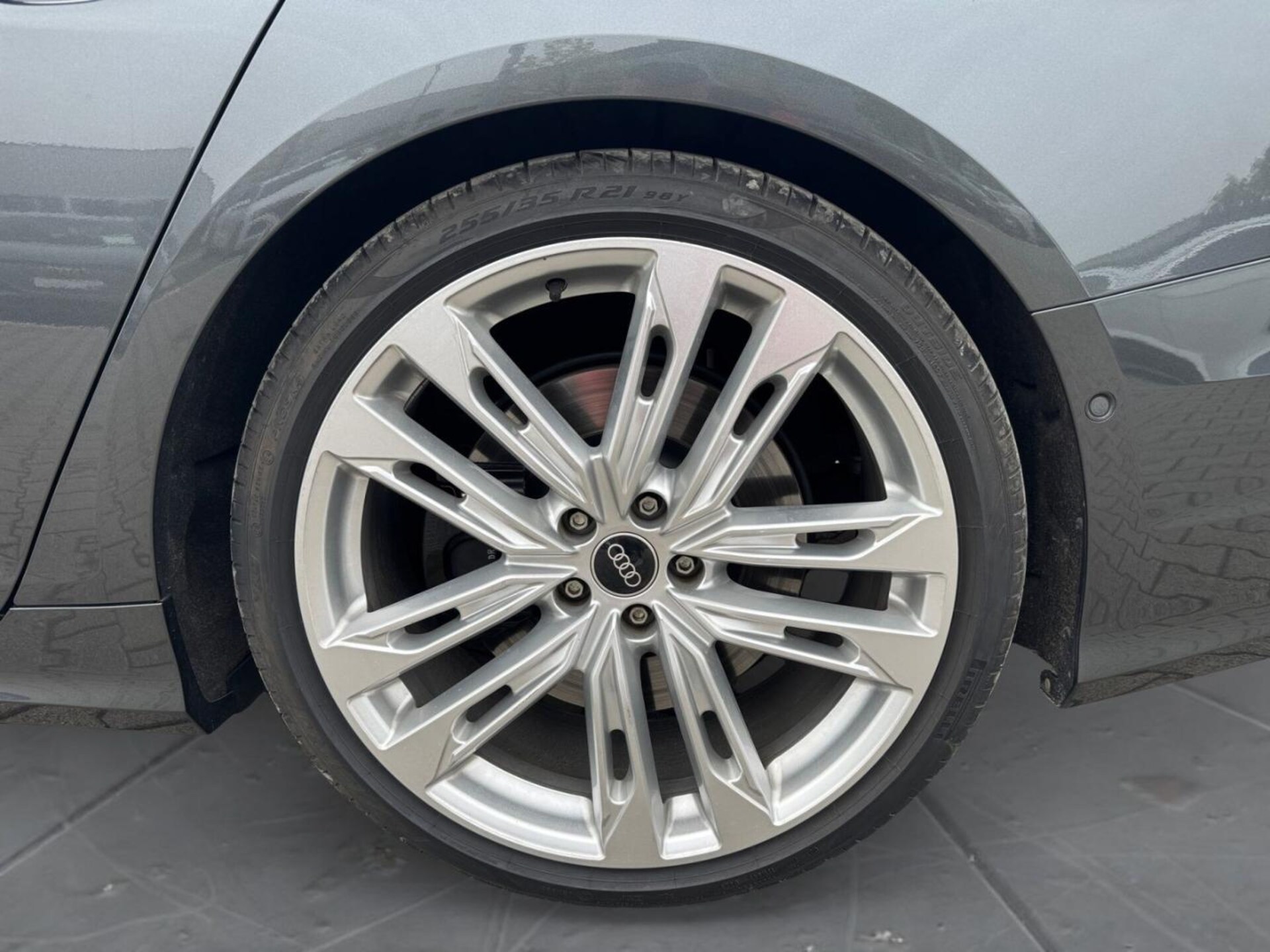 Audi S6 Avant