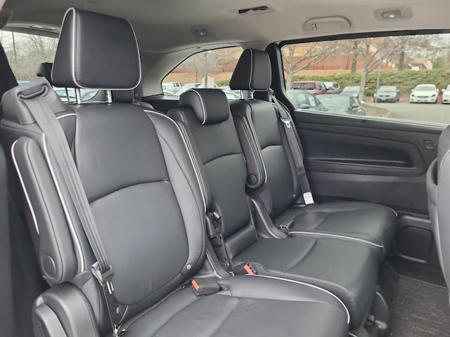 2025 Honda Odyssey Touring - Photo 33
