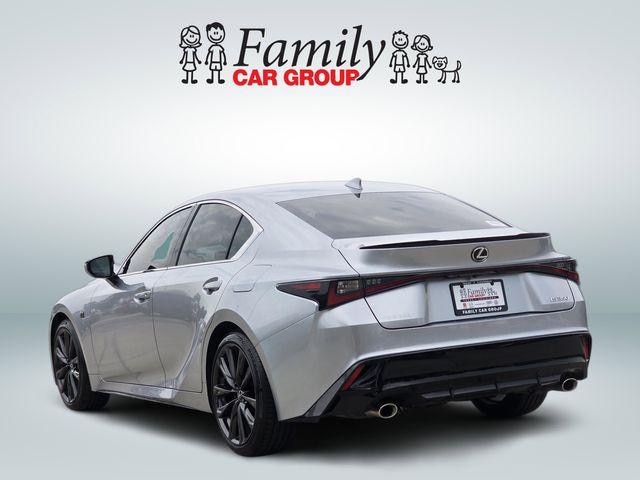 2025 Lexus IS 350