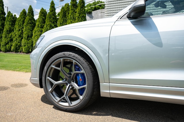 2026 Audi RS Q8 Base - Photo 16