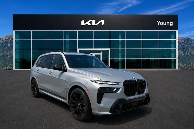 2024 BMW X7