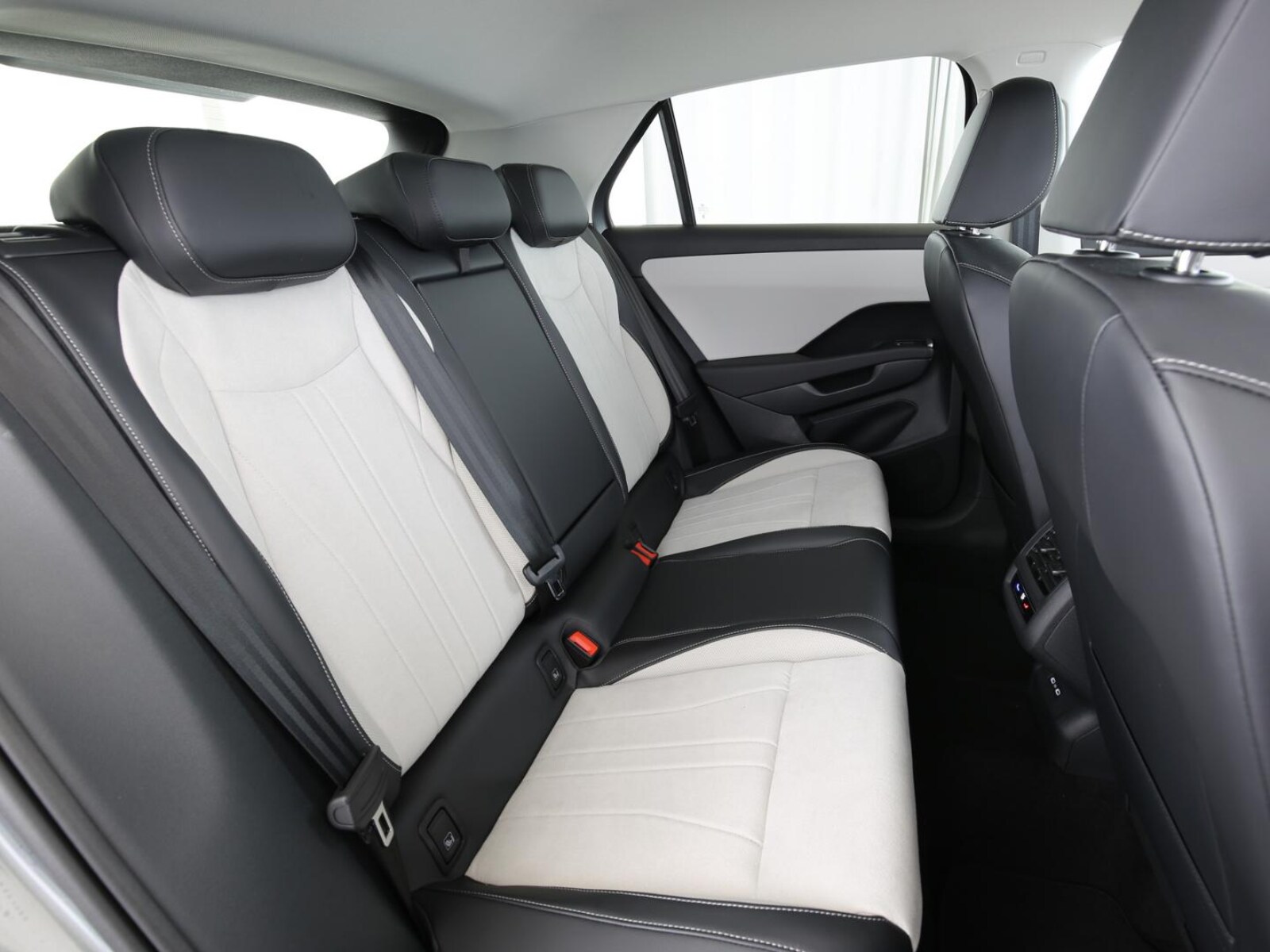 Volkswagen T-Roc – Bild 15