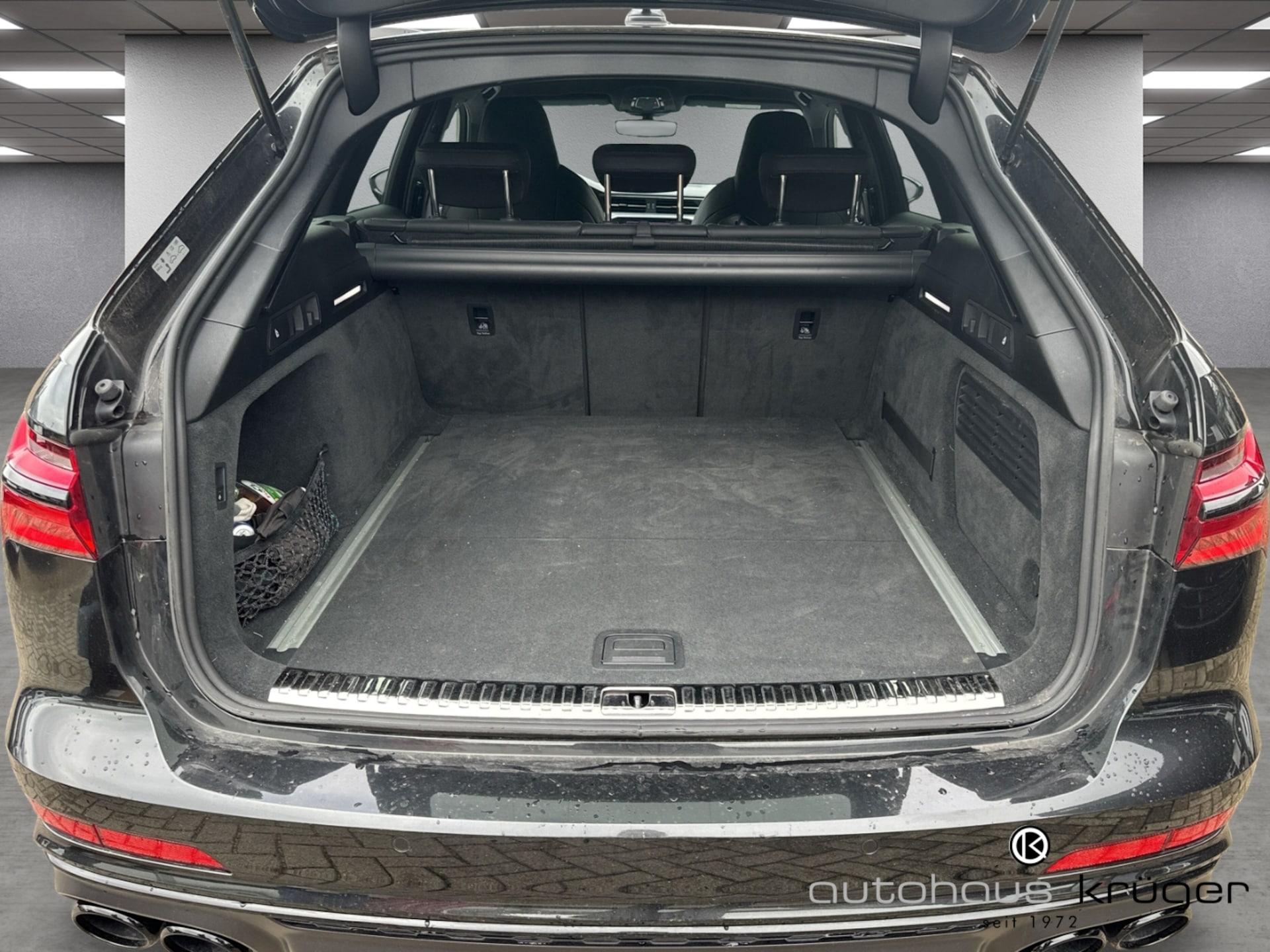 Audi S6 Avant