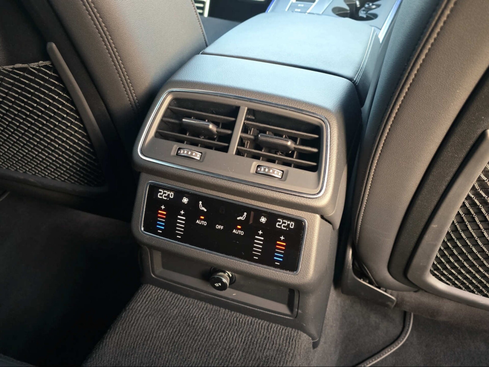 Audi S6 Avant