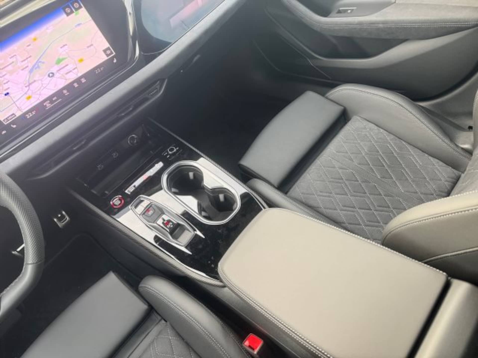 Audi A6 Avant edition one