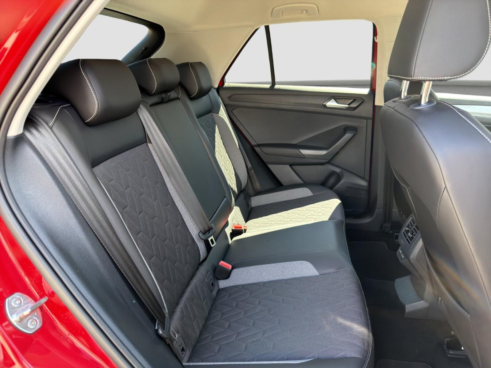 Volkswagen T-Roc – Bild 16