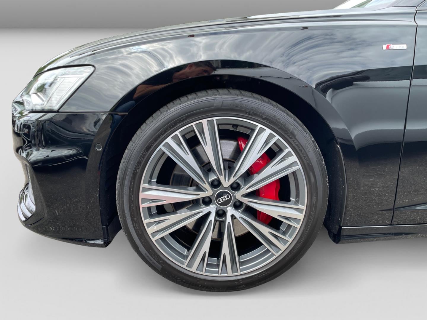 Image about Audi A6 Avant TFSI e 55 TFSI e quattro S tronic