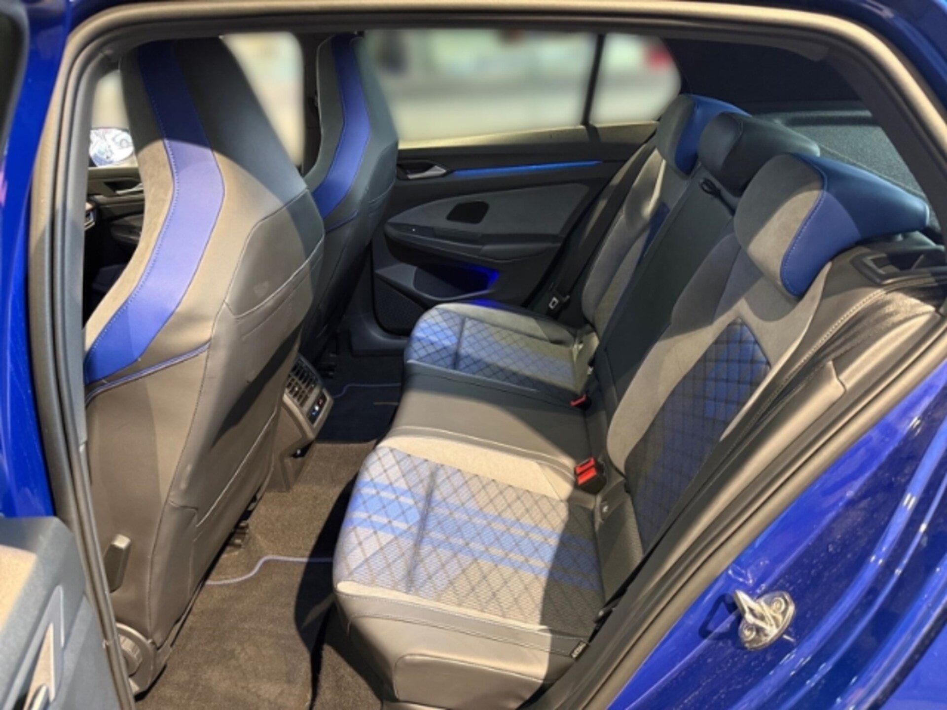 Volkswagen Golf R