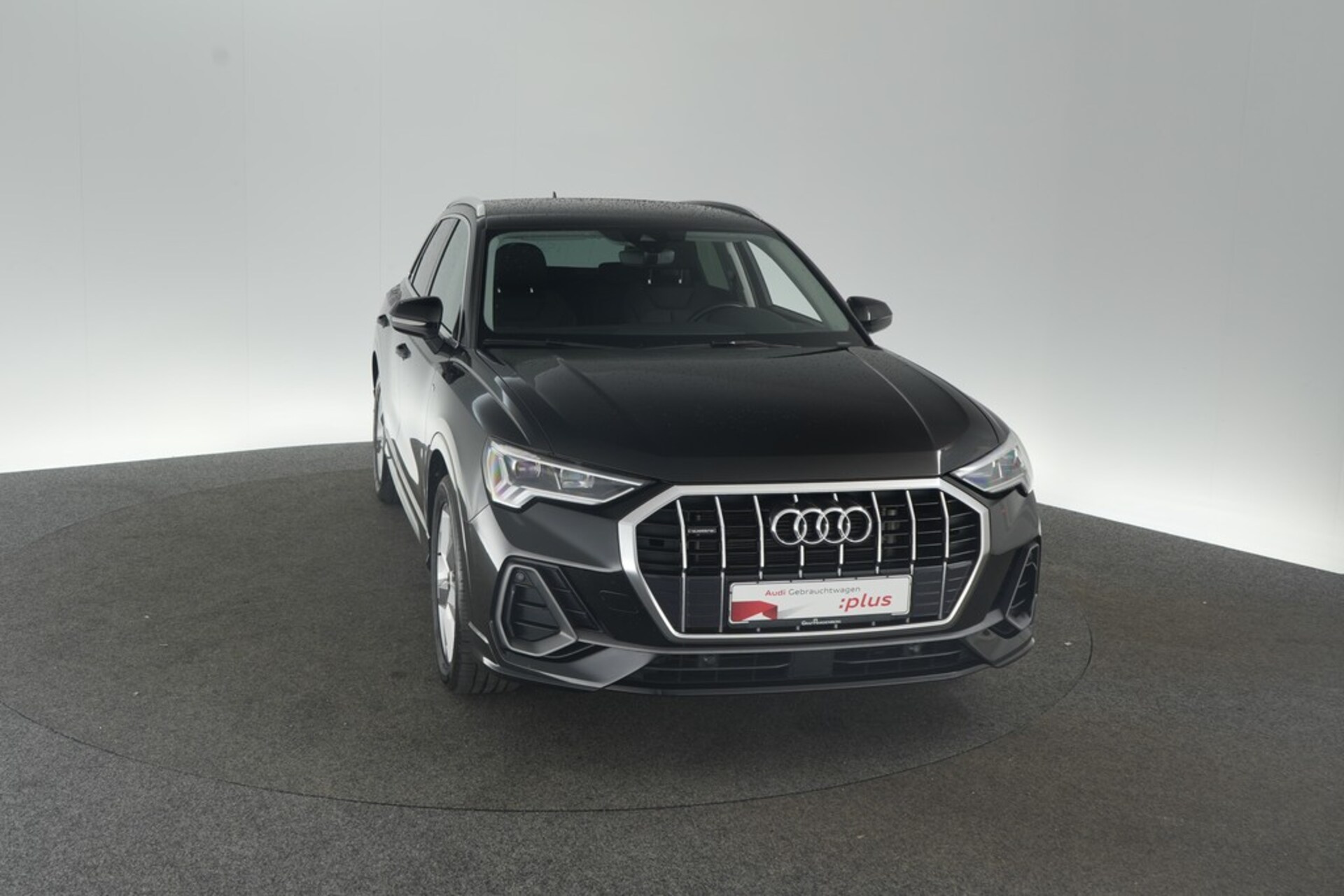 Audi Q3 SUV S line