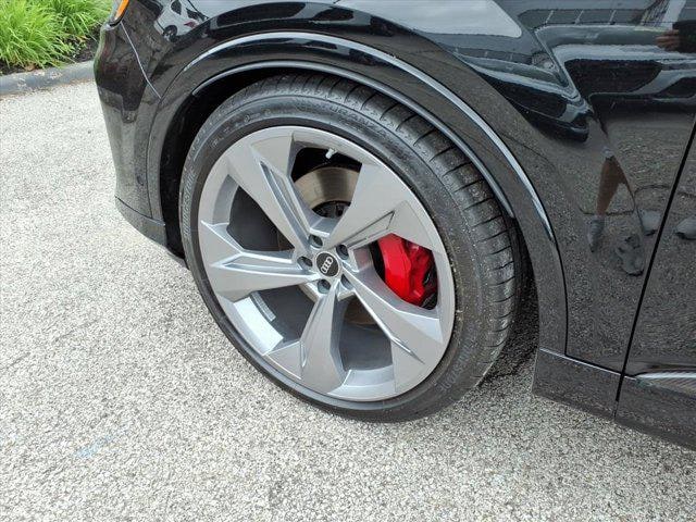 2026 Audi Q7 Prestige - Photo 9