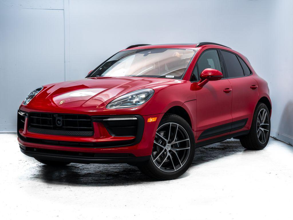 2026 Porsche Macan -'s photo