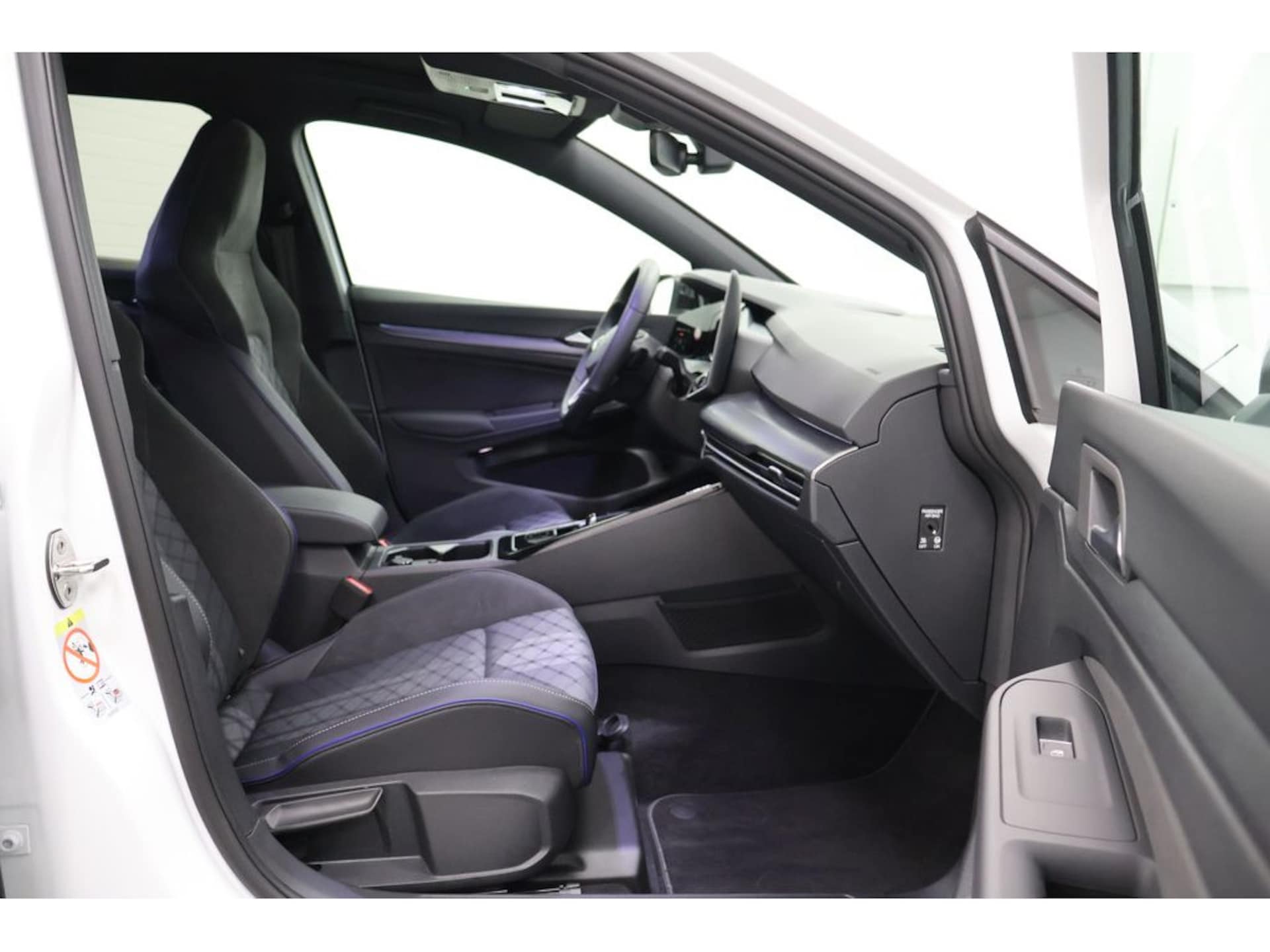 Volkswagen Golf Variant R-Line